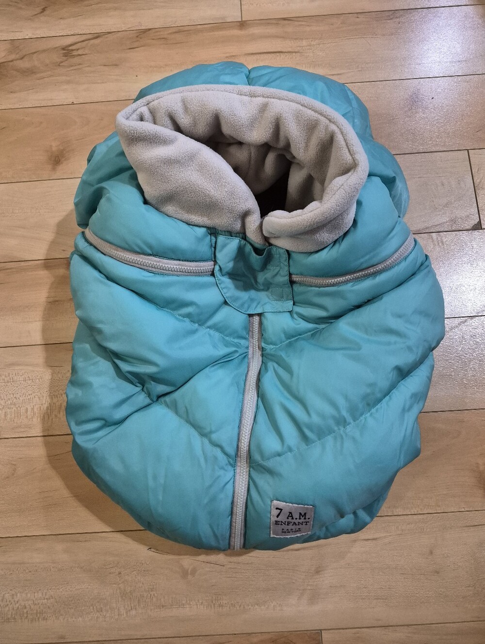7 A.M. Enfant bucket car seat cover